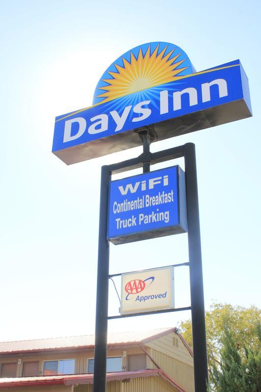 Days Inn By Wyndham Elko Exterior foto